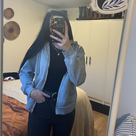 Grey zip up - Picture 2 of 2